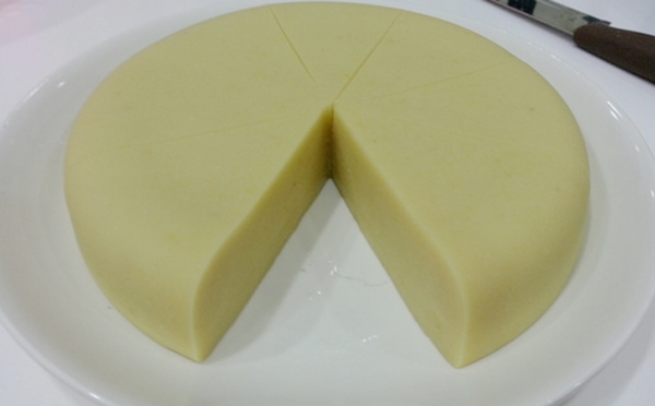 “涼糕”不同于其他的糕點，三種不同口味，哪款才是你口味